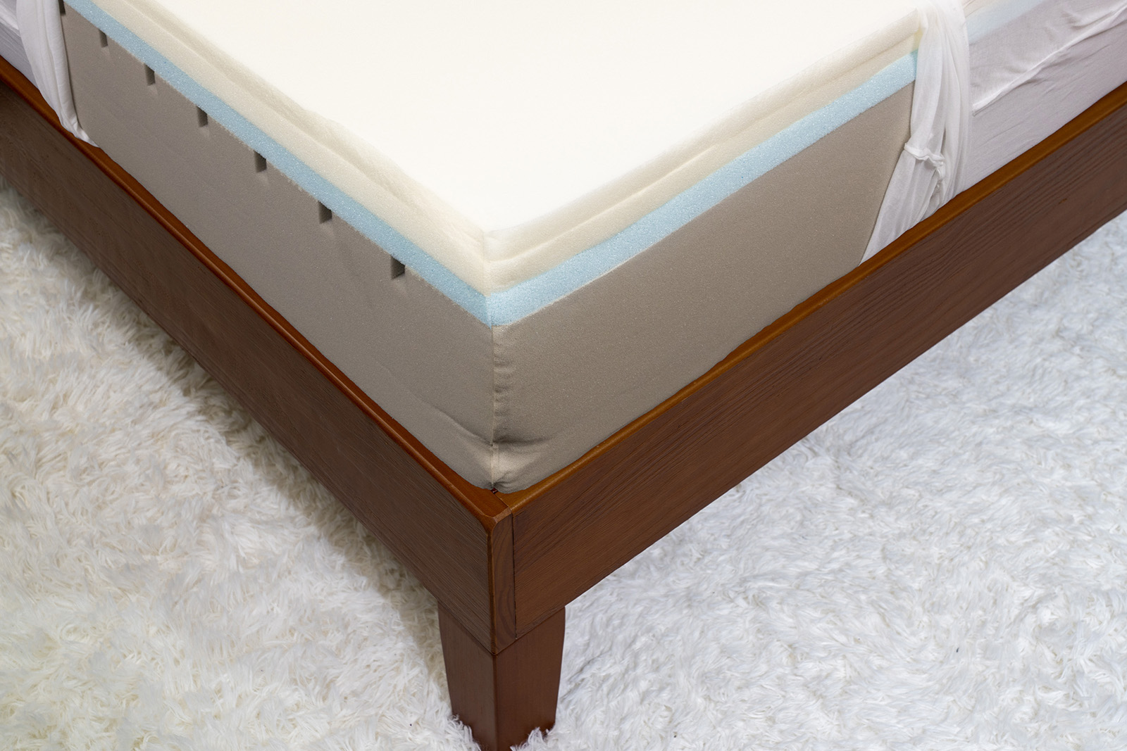 BloomCloudCarouselInternalsCorner MattressReviewsca Photo taken from a corner view showing the internal layers of The Bloom Cloud mattress