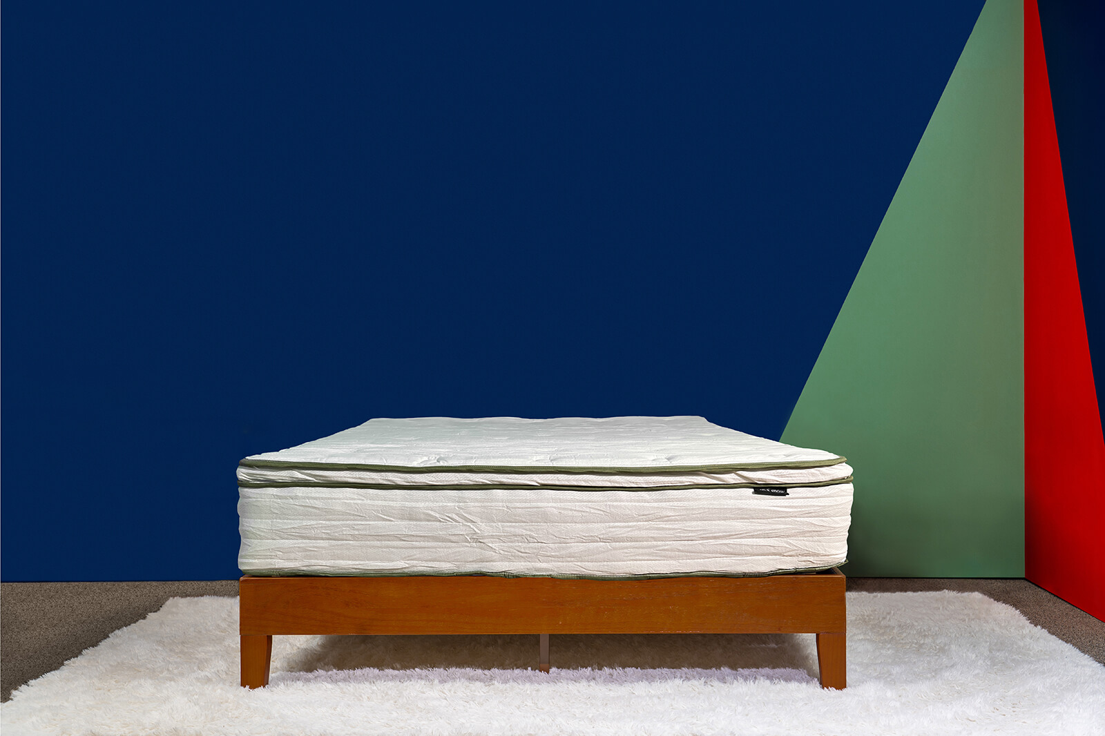 Silk & Snow Mattress Reviews Should You Buy One? Engineers Weigh In
